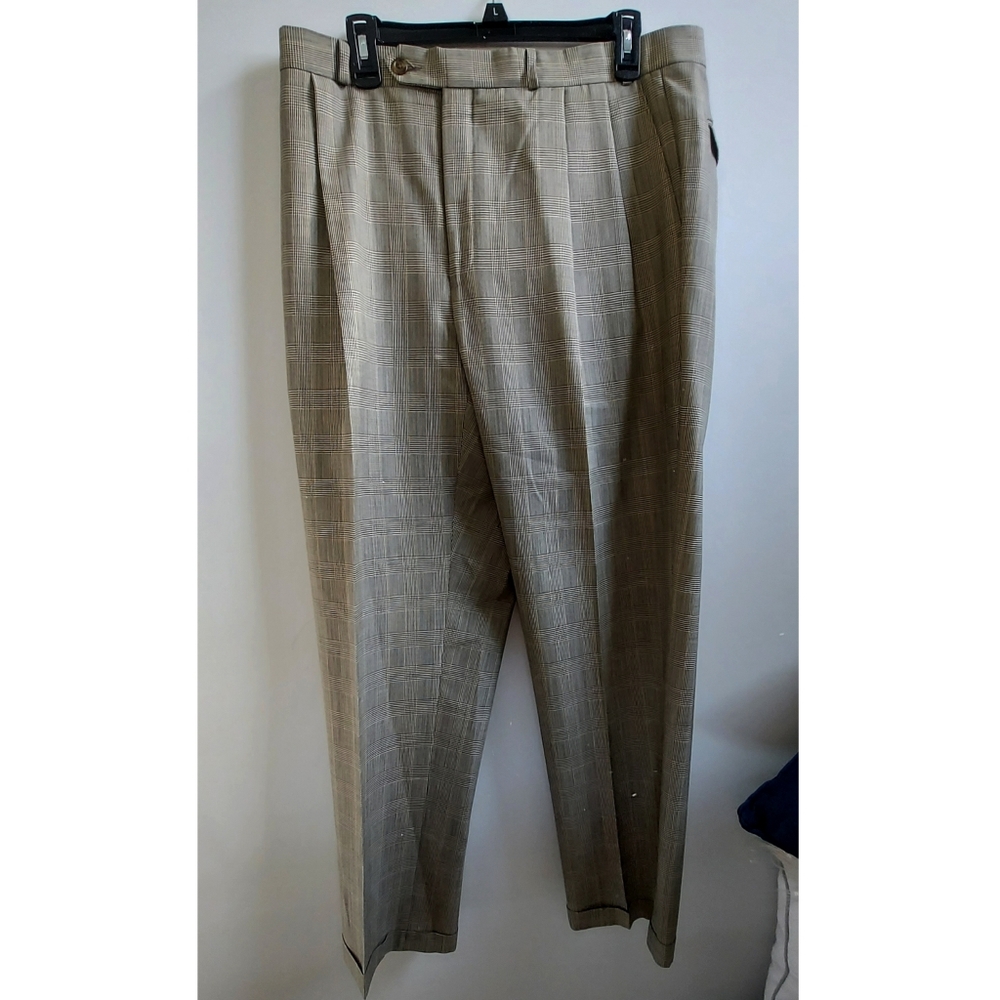 JOS A BANK STRIP DRESS PANTS